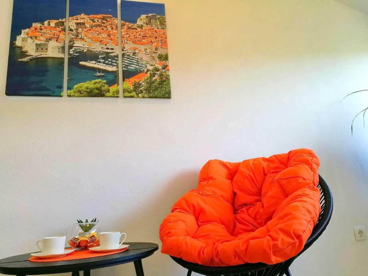 Apartments Kola Banići Buitenkant foto